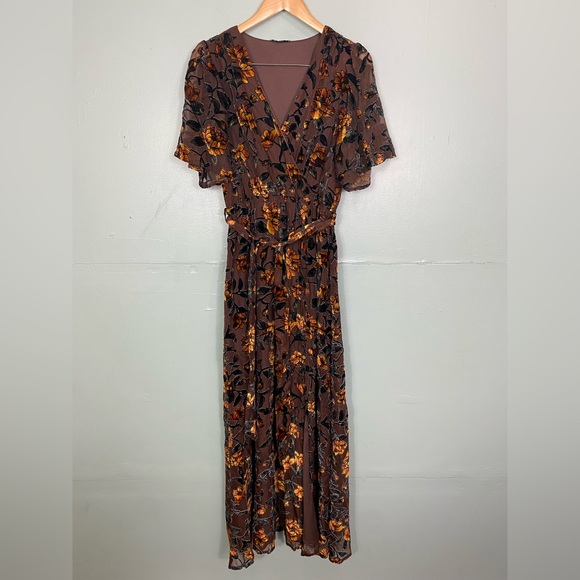 Baltic Born Uma Velvet Maxi Dress Clove & Amber Floral Large - Picture 2 of 7
